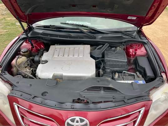 A picture of Used Toyota Camry 2008 sport v6