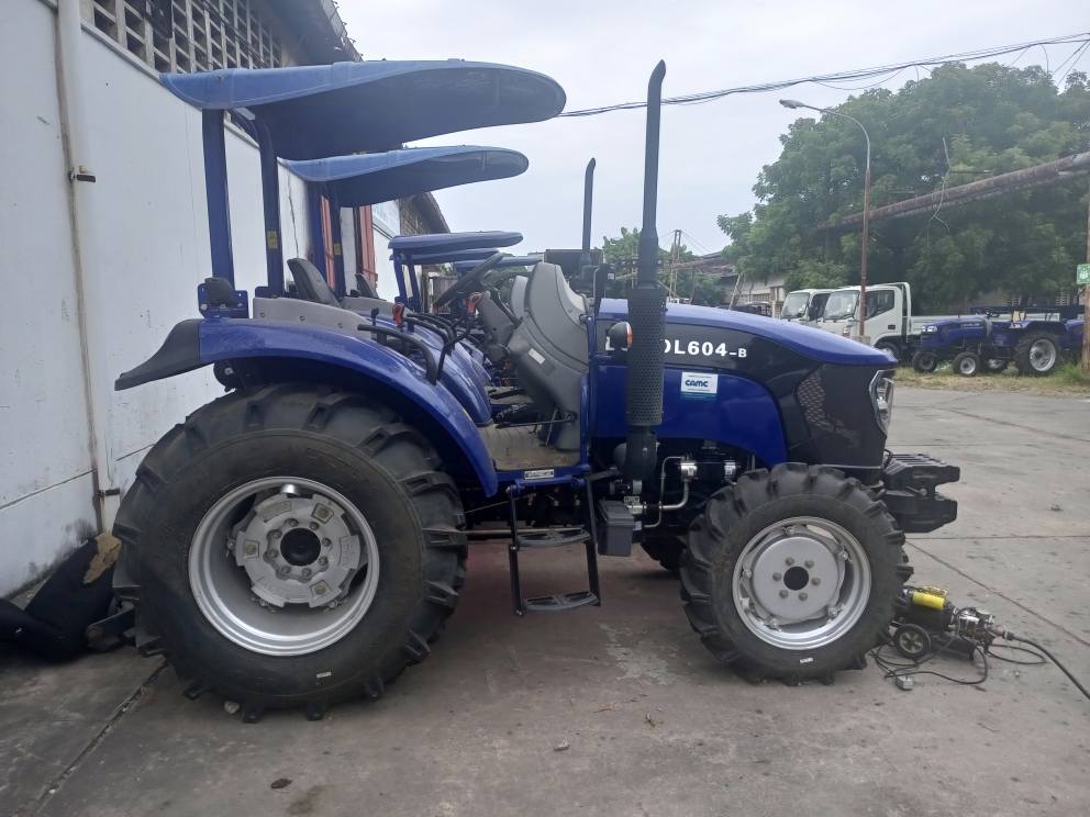 A picture of LOVOL TRACTOR