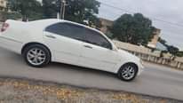 A picture of Toyota brevis gari nzuri price 5 5ml call 0627841568