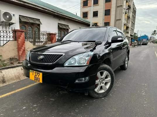 A picture of Toyota Harrier