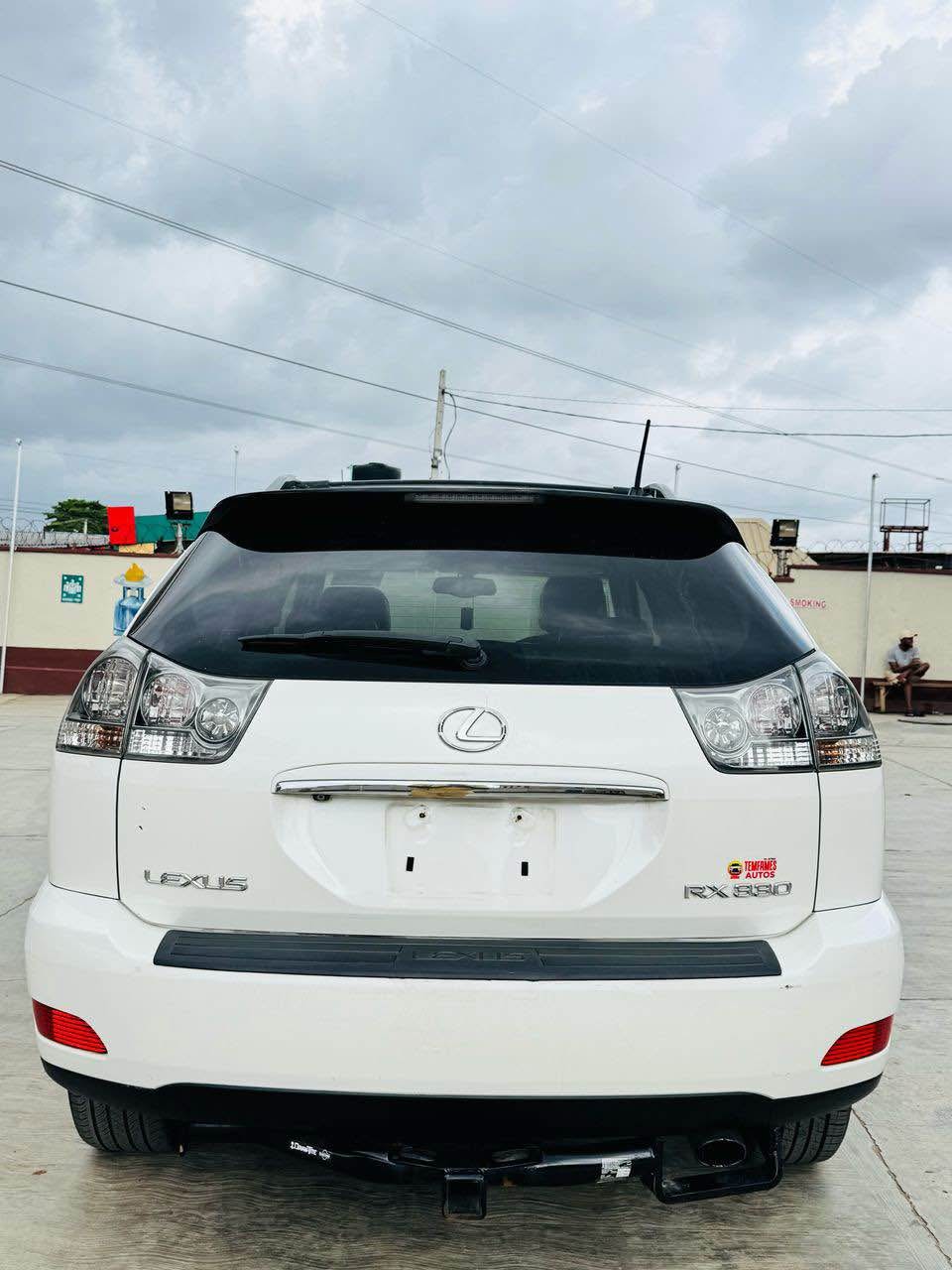A picture of Extremely cleanLexus Rx330 2005 Model Total accident free Fullest option
