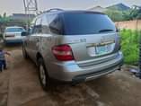 A picture of Mercedes Benz ml350