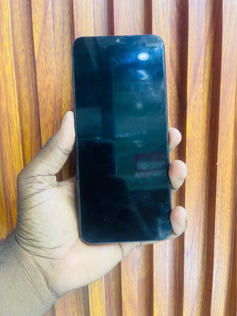 A picture of Infinix hot 9Play 32GB Price 85 000 K koo infinix