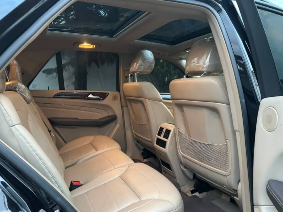 A picture of Mercedes Benz ML 350 2013
