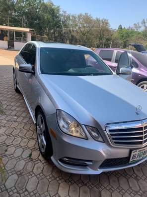 A picture of Distress sales Super clean Mercedes Benz E350 First body Belgium