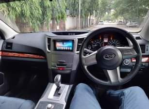 A picture of Subaru legacy 2010