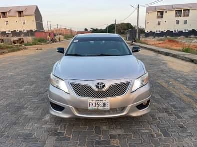 A picture of This is fully loaded Camry 2010 model sport utility clean