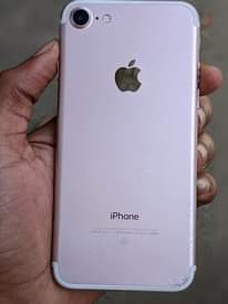 A picture of Iphone seven plain
