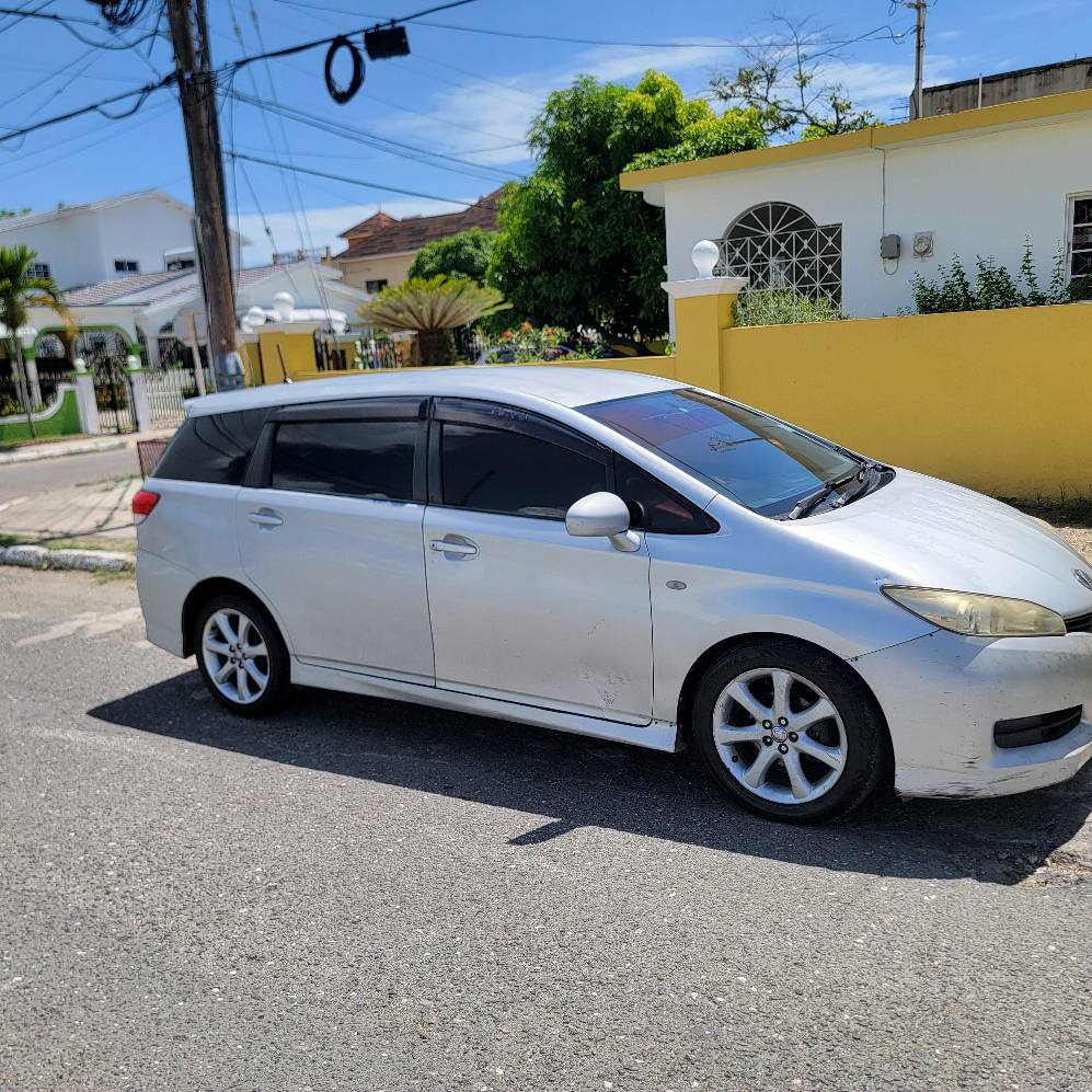 used toyota wish