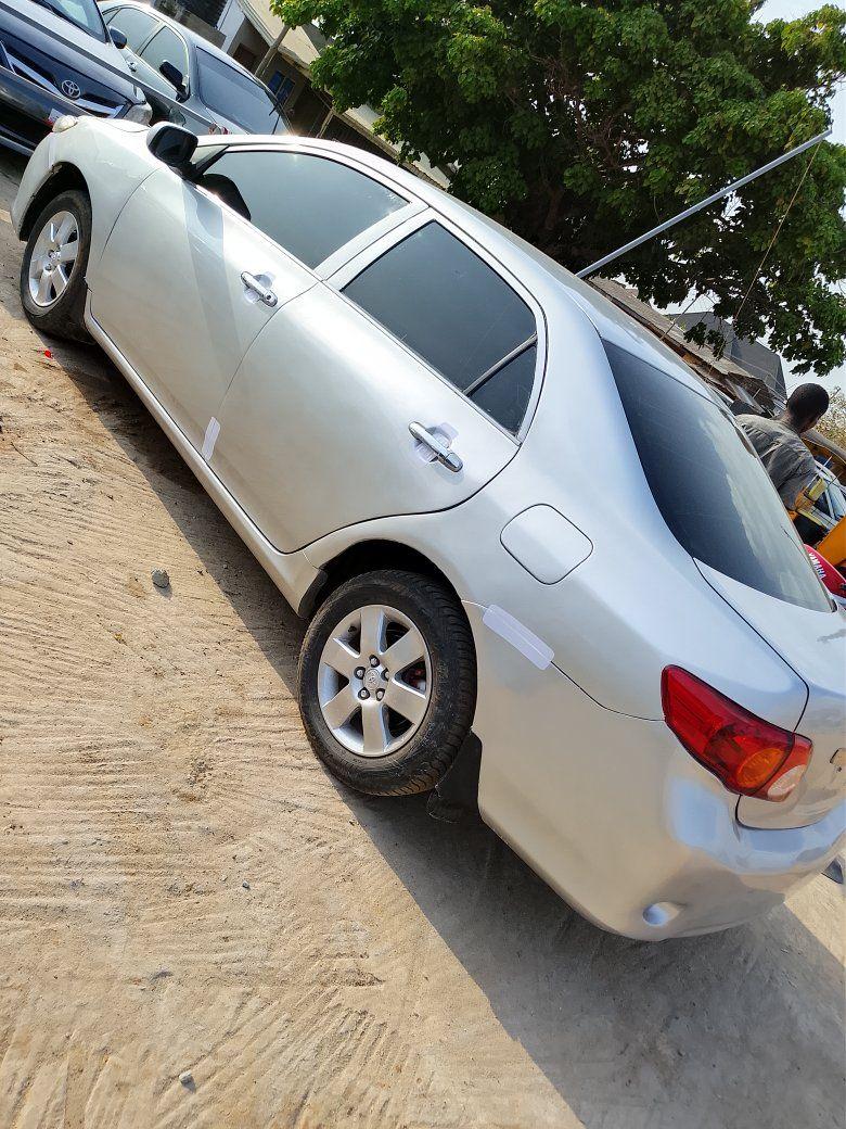 A picture of AMAZING DISTRESS Very clean and sharp Toyota Corolla 09 south