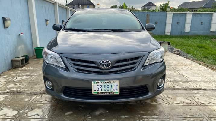 A picture of 2010 corolla