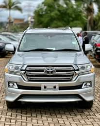 A picture of LANDCRUISER V8 2018 PETROL ENGINE