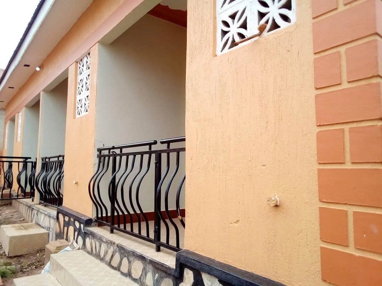 A picture of Single rooms with bthrms for rent in Kawempe