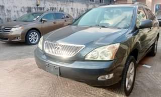 A picture of FORIEGN USED RX 330 FULL OPTION EXTREMELY CLEAN WITH CREAM