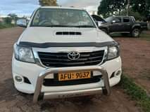 used toyota hilux