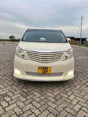 toyota alphard
