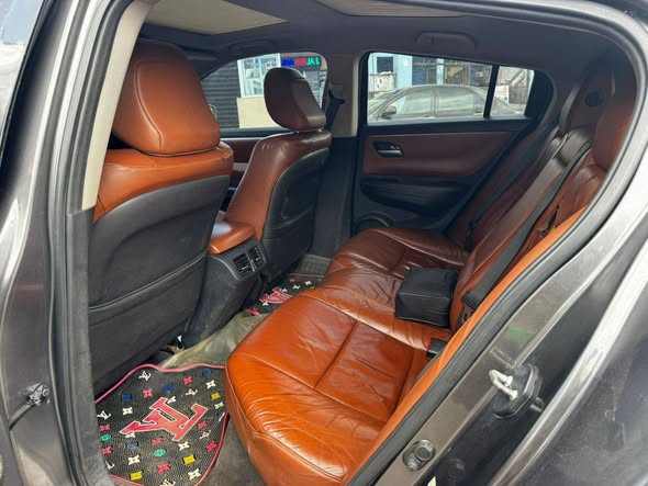 A picture of ACURA ZDX 2012 UNREGISTERED N7 200 000