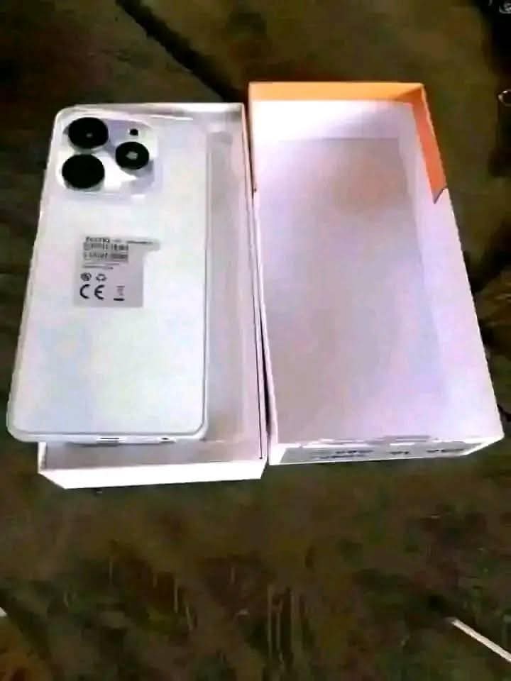 A picture of Tecno spark 10 09139231439