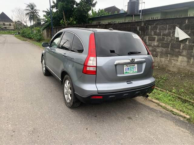 A picture of Honda Crv 2009 