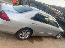 A picture of 06 Honda DC