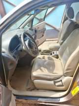 A picture of 2000 Lexus 2000