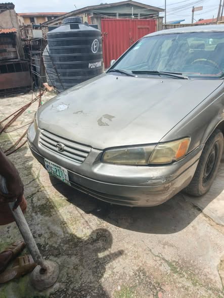 A picture of Toyota Camry Tinylight