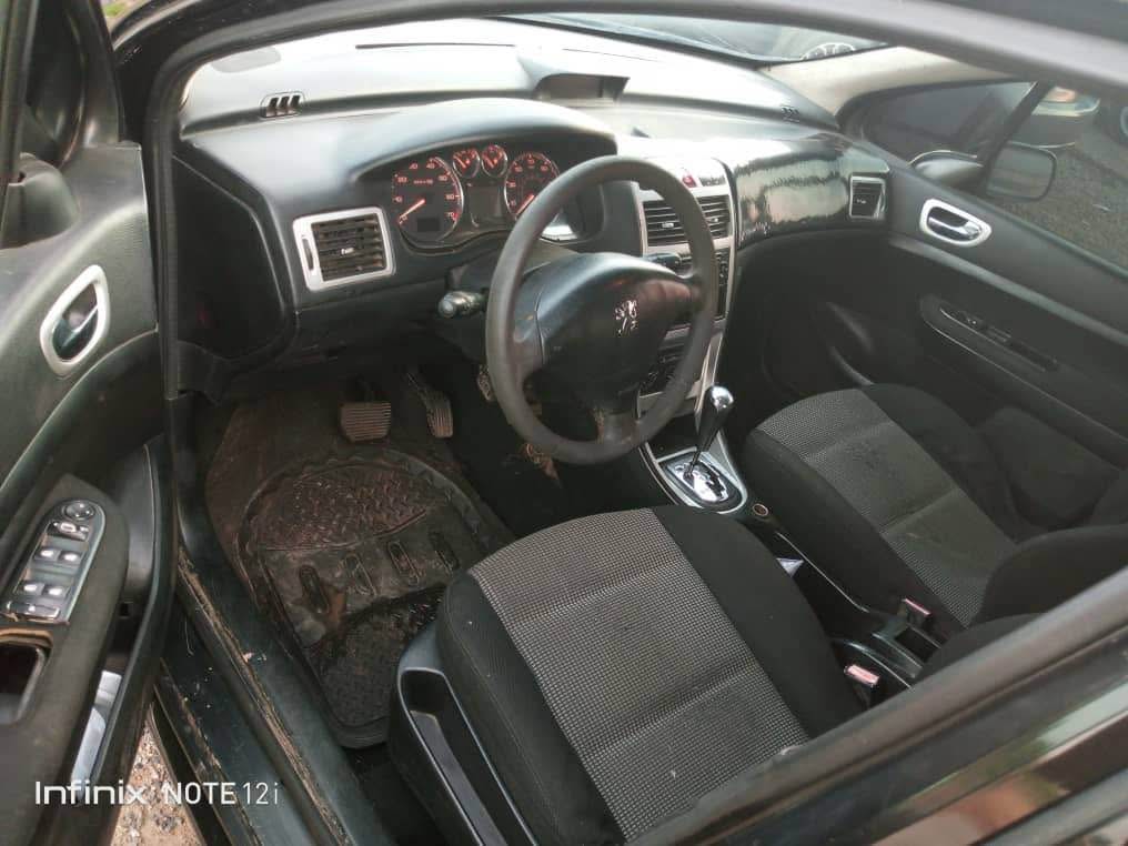 A picture of Peugeot 307 Wagon
