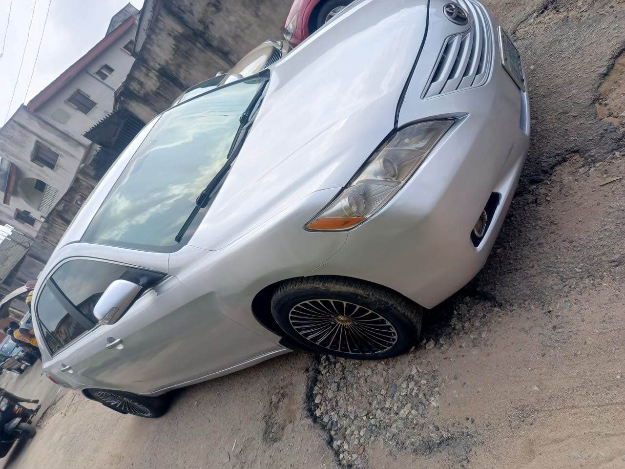 A picture of Toyota Camry Le 2009