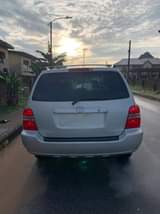 A picture of 2004 Toyota Model Neat