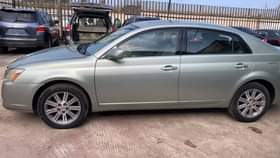 A picture of 2008 Toyota Avalon 07031135291