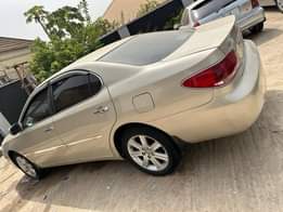A picture of GOLD A Foreign Used Lexus ES330 2003 Model With Original