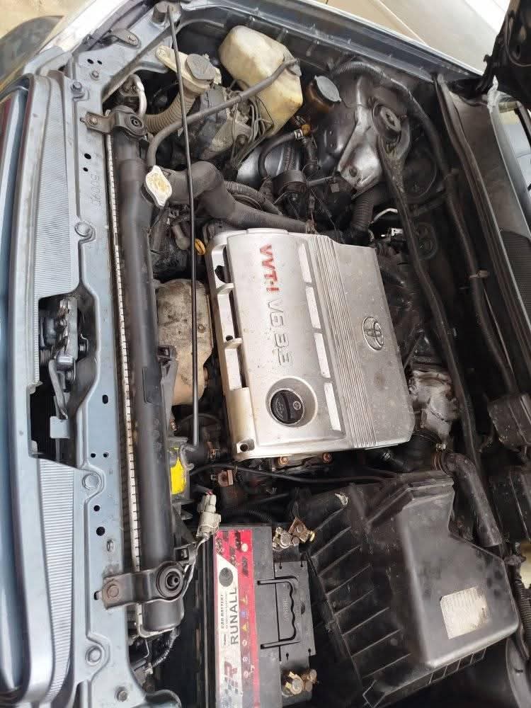 A picture of 2005 Toyota highlander