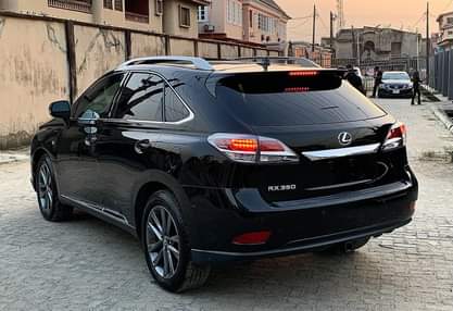 A picture of KINZZYAUTO S 08109018982 21 700 000 Refer and earn oks