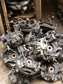 A picture of TOYOTA ENGINE AND UNDERNEATH