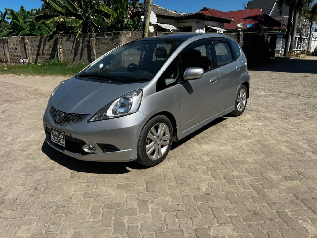 A picture of Honda Jazz0767058883