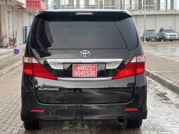 A picture of TOYOTA ALPHARD Engine Capacity 2360 Engine 2AZ Mileage 75 500