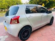 A picture of Toyota vitz new