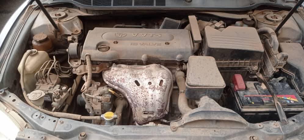 A picture of 2010 Toyota camry