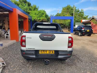 A picture of Toyota Hilux Legend 2020
