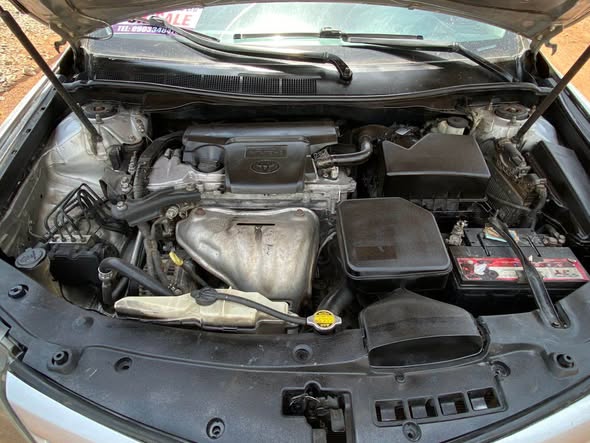 A picture of Toyota Camry SE 2004