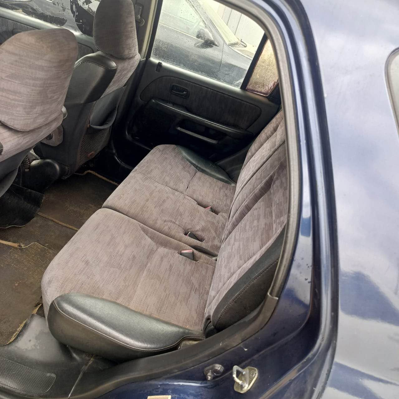 A picture of Honda crv 2004