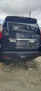 A picture of Very clean Lexus GX470