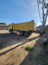 A picture of Howo Mil 90