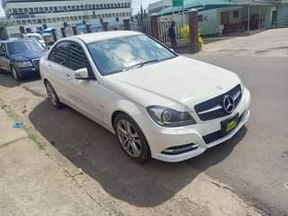 mercedes benz c200