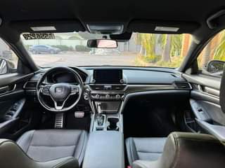 A picture of Honda accord 2020