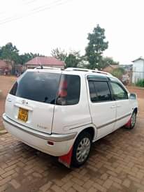 A picture of Toyota Raum