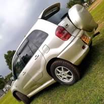 A picture of 2004 Rav 4 Rav r L