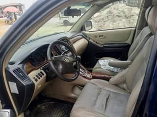 A picture of Toyota Highlander 2004 Price 2 2m to owner settlement 150k
