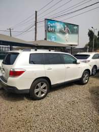 A picture of Toyota Highlander 2012 Direct Tokunbo First body pan 100 Engine