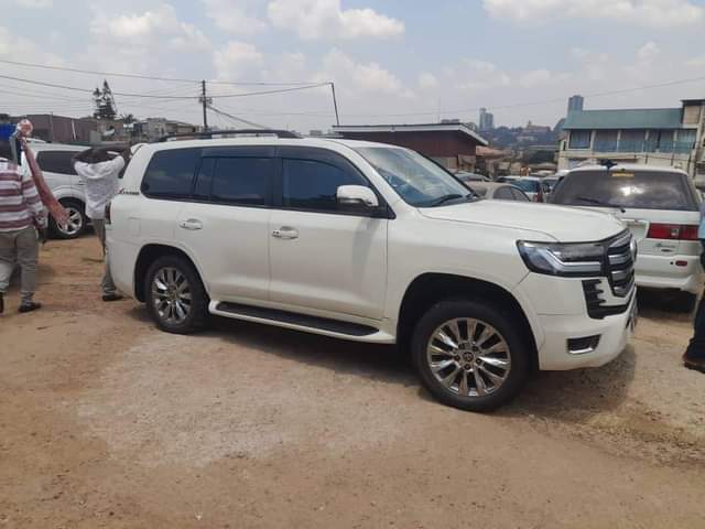 A picture of 2023 Land cruiser 2023